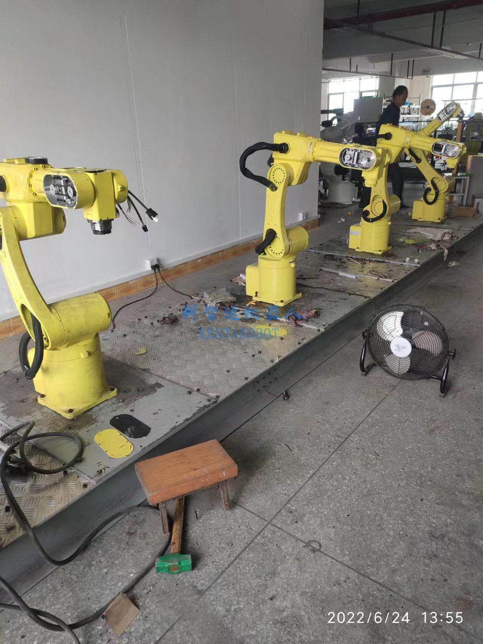 六軸機(jī)器人批量生產(chǎn)中(圖5) 六軸機(jī)器人批量生產(chǎn)中(圖5)