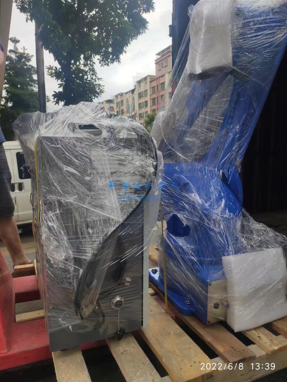 四軸六軸機器人出貨(圖6) 四軸六軸機器人出貨(圖6)